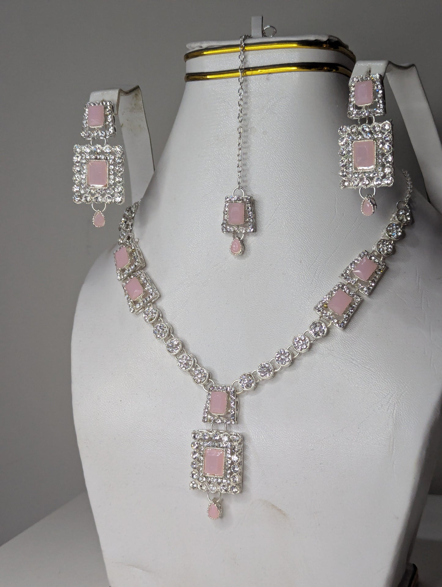 Luxury Pink Necklace Set with Earrings and bindi