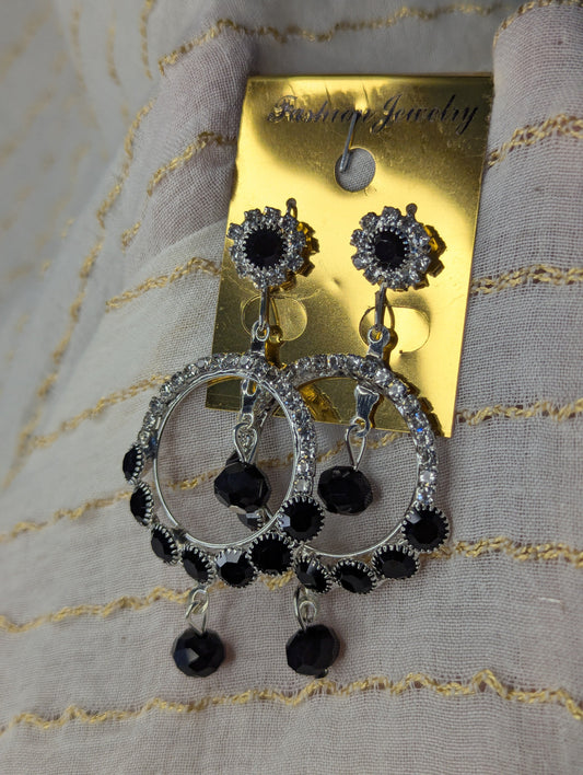 BLACK EARRINGS