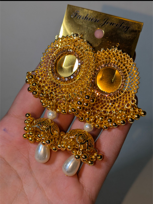 GOLDEN JHUMKA
