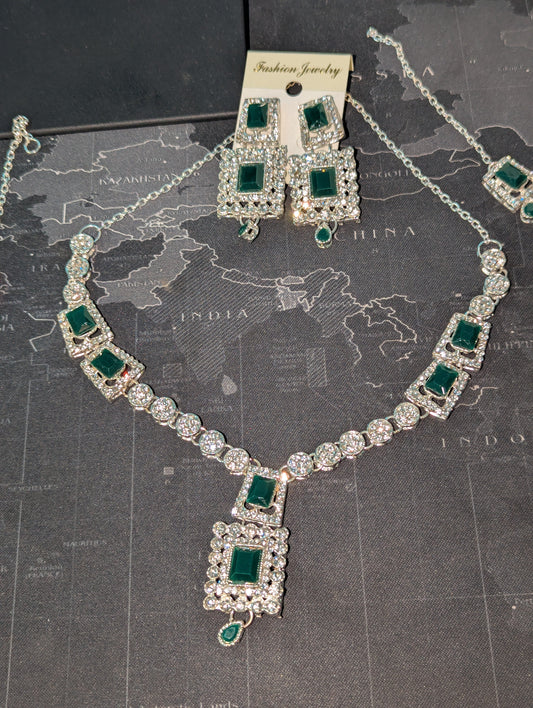 Luxury Green Necklace Set with Earrings & bindi
